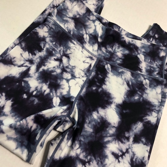 Joy Lab Tie Dye Leggings 1257 - Picture 4 of 8
